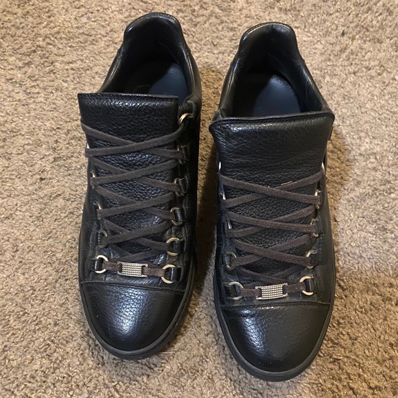 Designer shoes - Picture 1 of 4